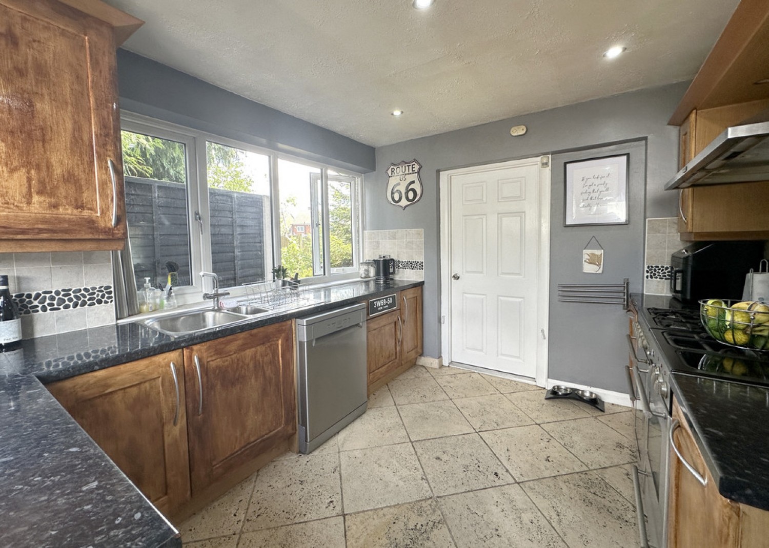 5 bedroom House for Sale Digby Drive, Marston Green
