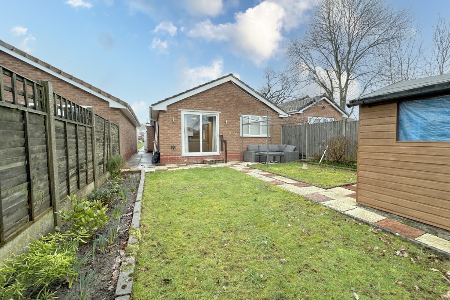 2 bedroom Bungalow for Sale Baxter Close, Coventry