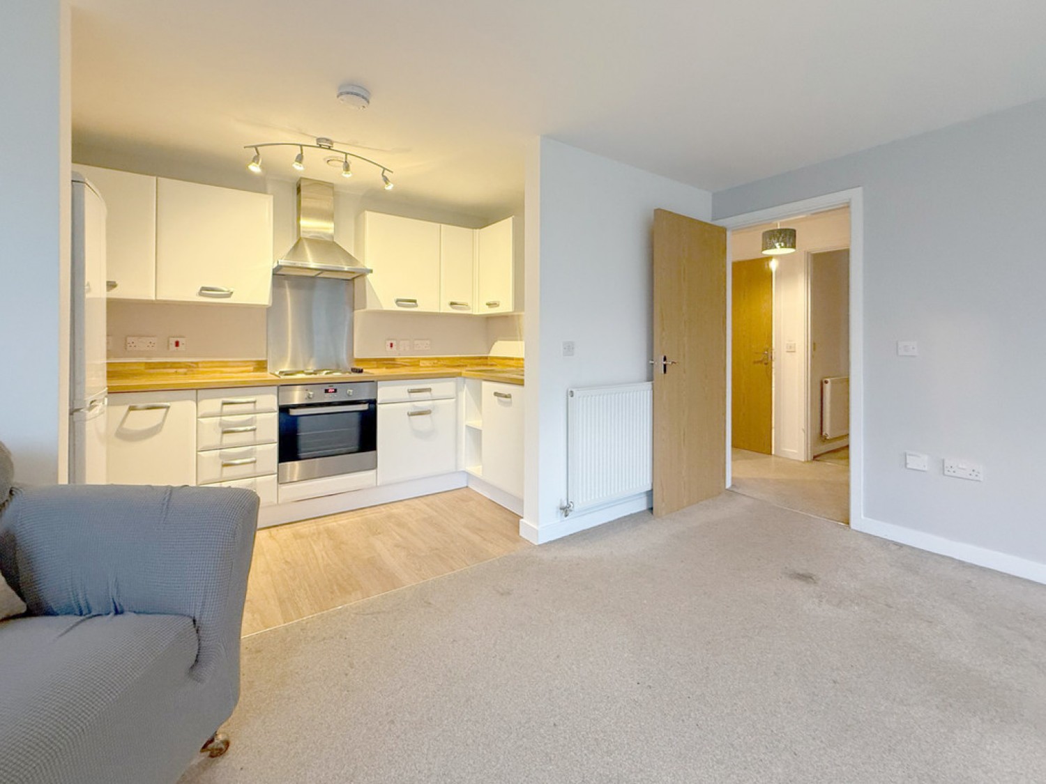 3 bedroom Flat for Sale Monticello Way, Bannerbrook Park