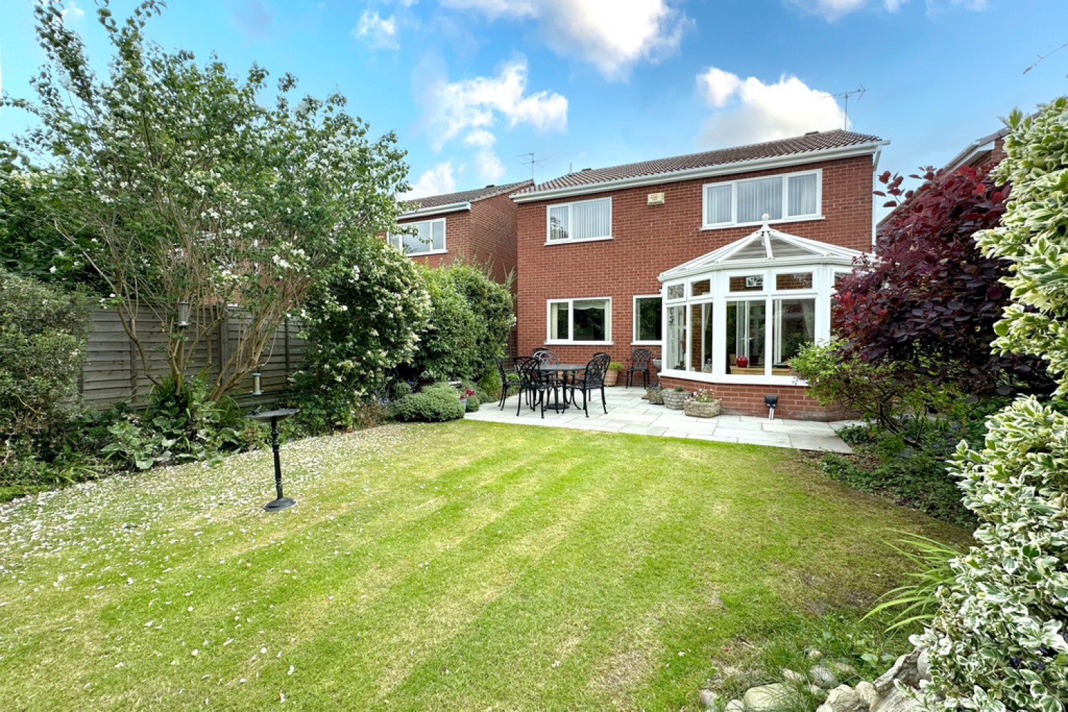 4 bedroom House for Sale Drybrooks Close, Balsall Common