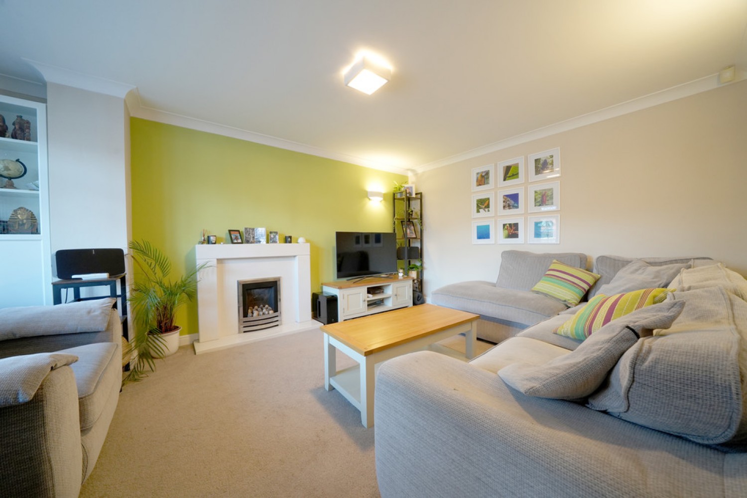 4 bedroom House for Sale Bonneville Close, Millisons Wood