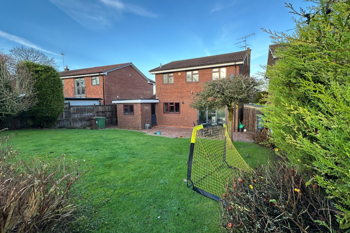 Bonneville Close, Millisons Wood