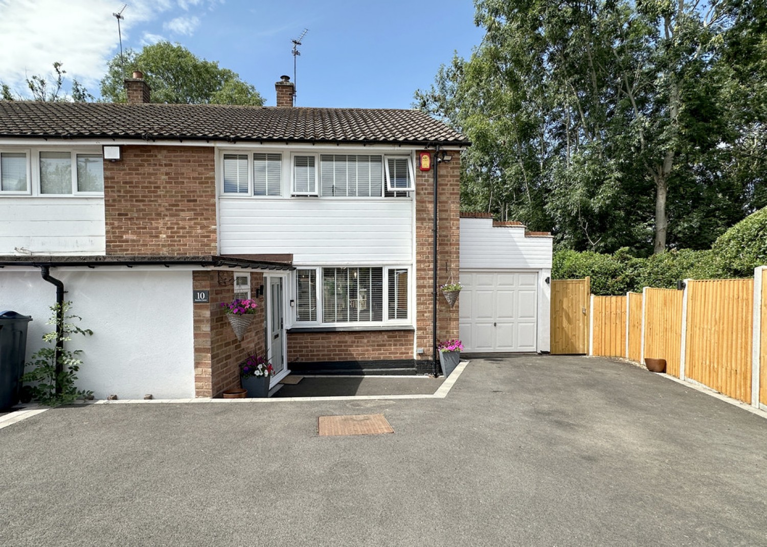 3 bedroom House for Sale Burnlea Grove, Northfield