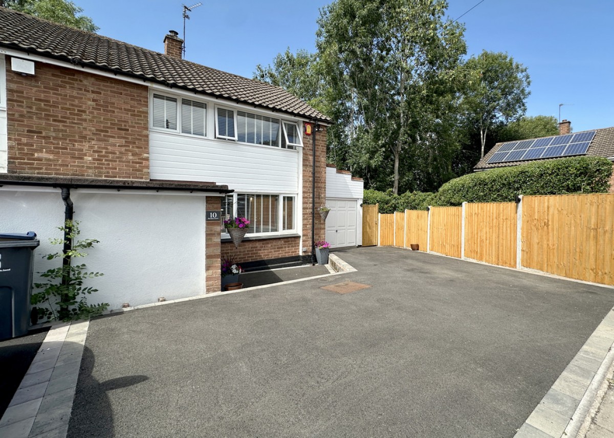 Burnlea Grove, Northfield