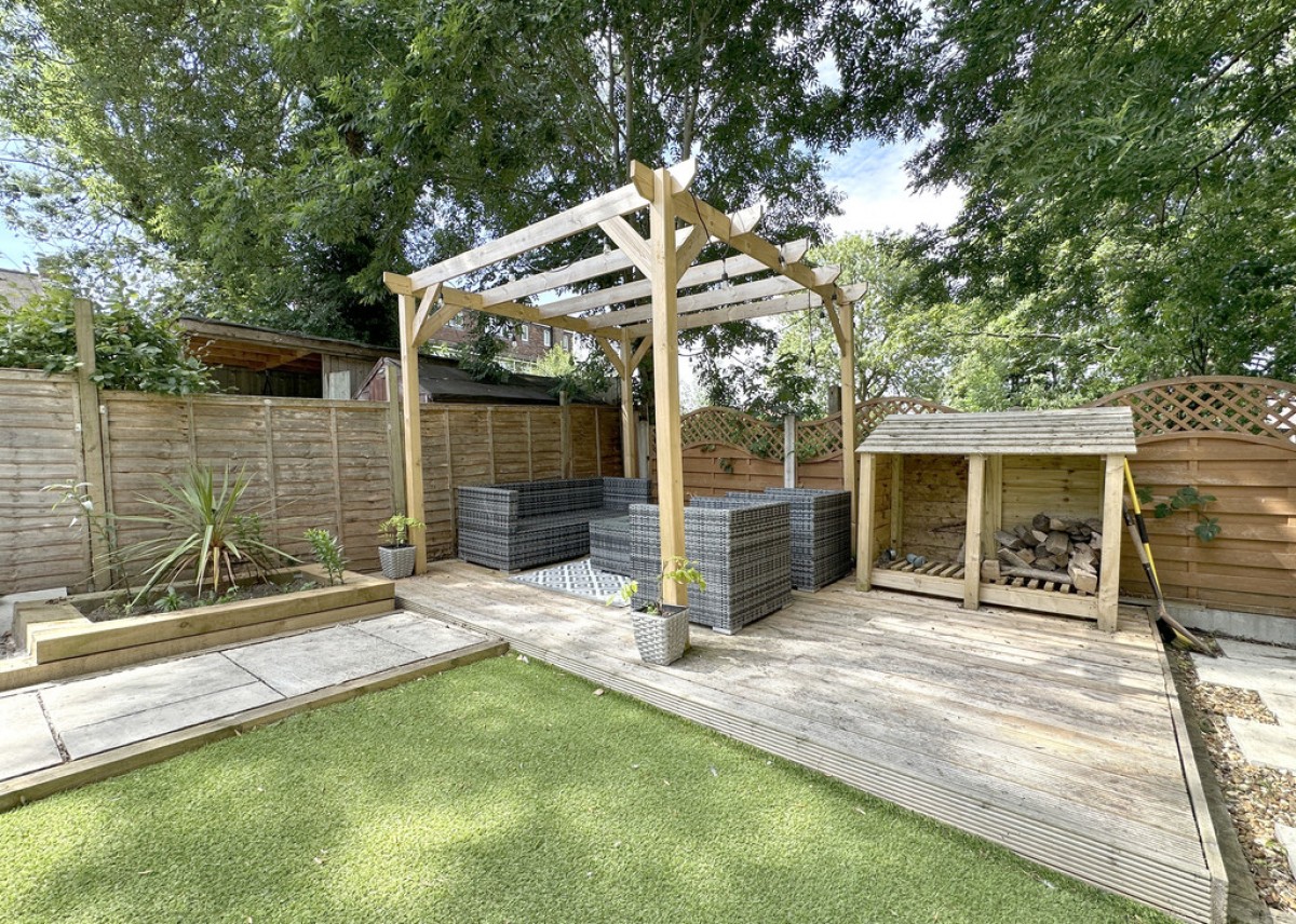 Burnlea Grove, Northfield