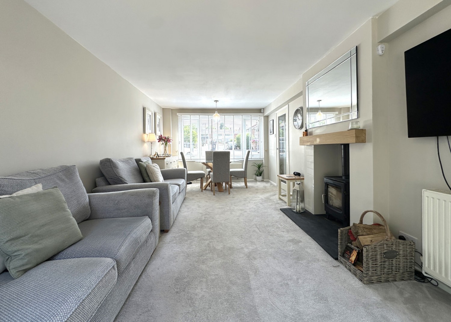 3 bedroom House for Sale Burnlea Grove, Northfield