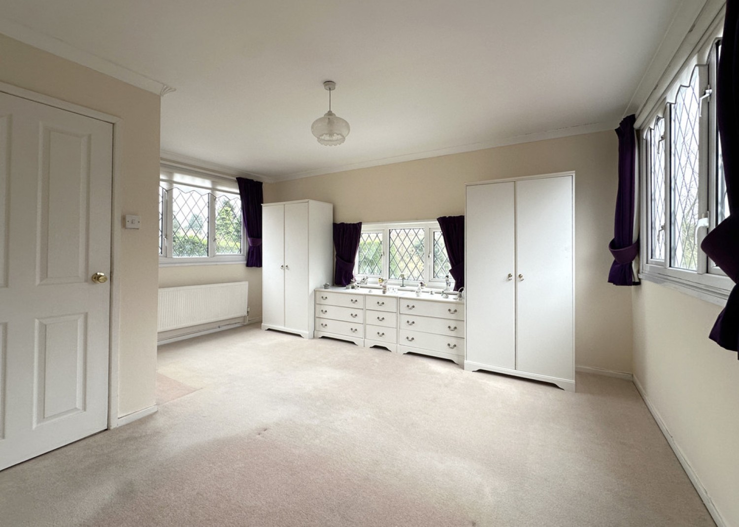 3 bedroom Bungalow for Sale Main Road, Meriden