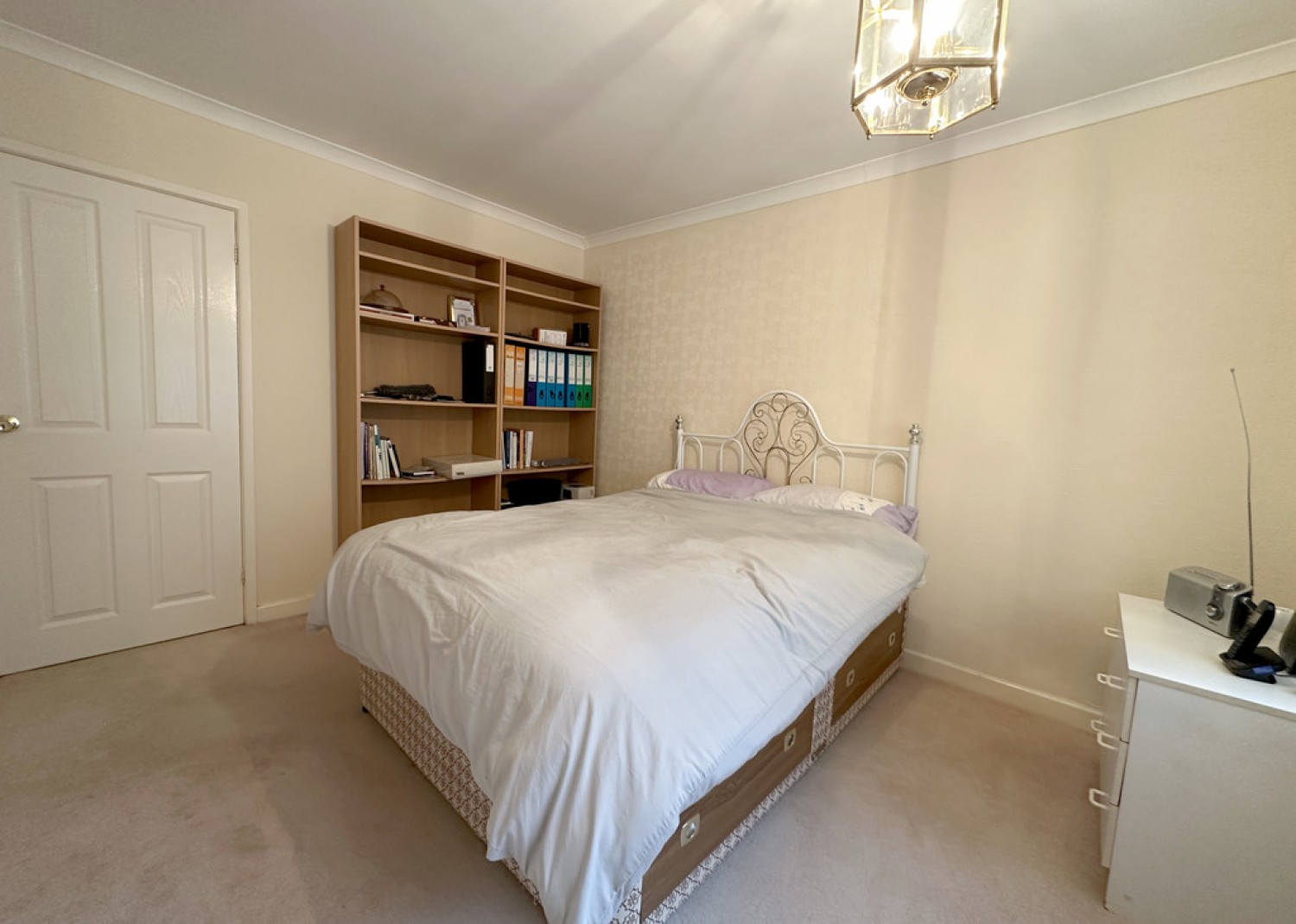 3 bedroom Bungalow for Sale Main Road, Meriden