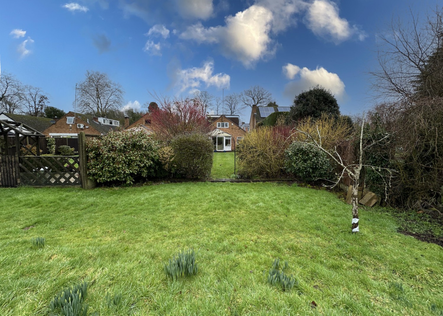 3 bedroom Bungalow for Sale Main Road, Meriden