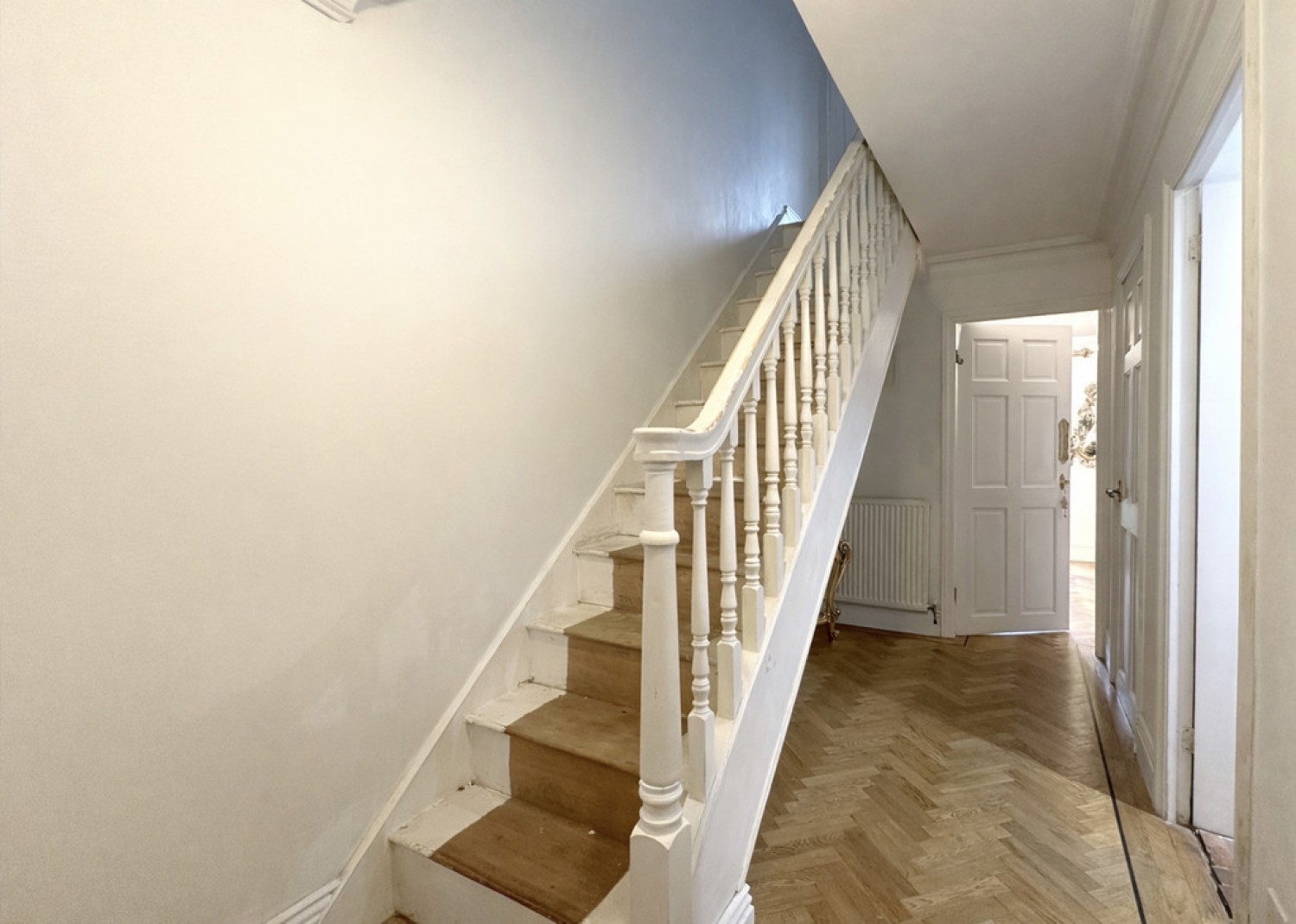 3 bedroom Bungalow for Sale Main Road, Meriden