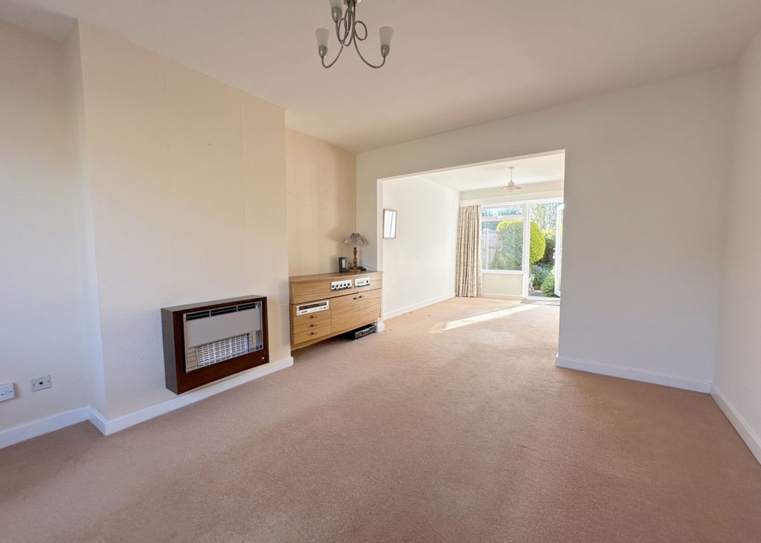 3 bedroom House for Sale Grange Avenue, Kenilworth