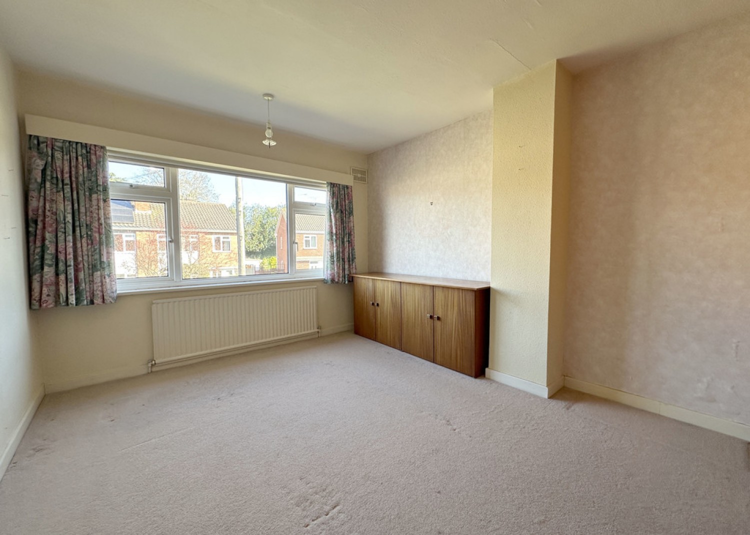 3 bedroom House for Sale Grange Avenue, Kenilworth
