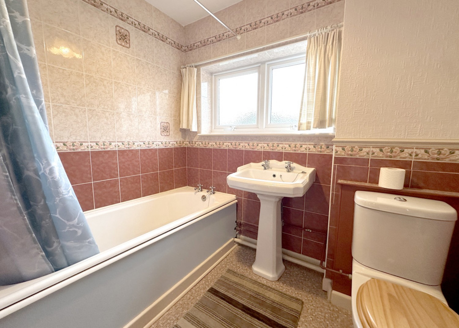 3 bedroom House for Sale Laurels Crescent, Balsall Common