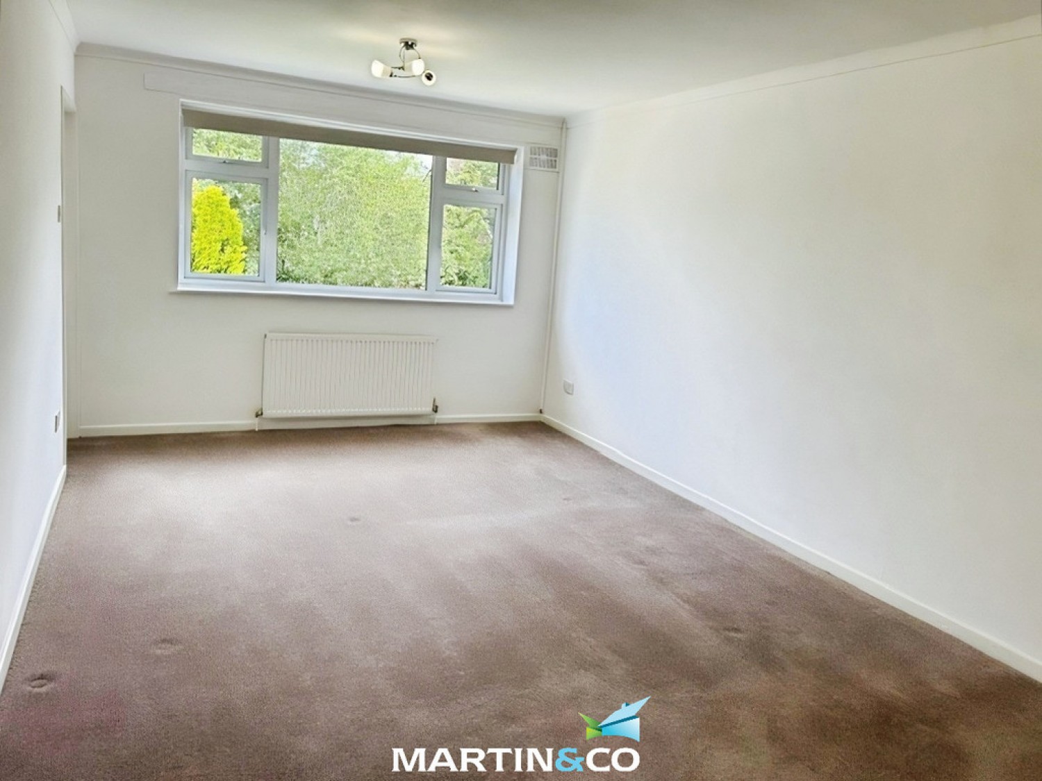 2 bedroom Flat for Letting Turves Green, Northfield