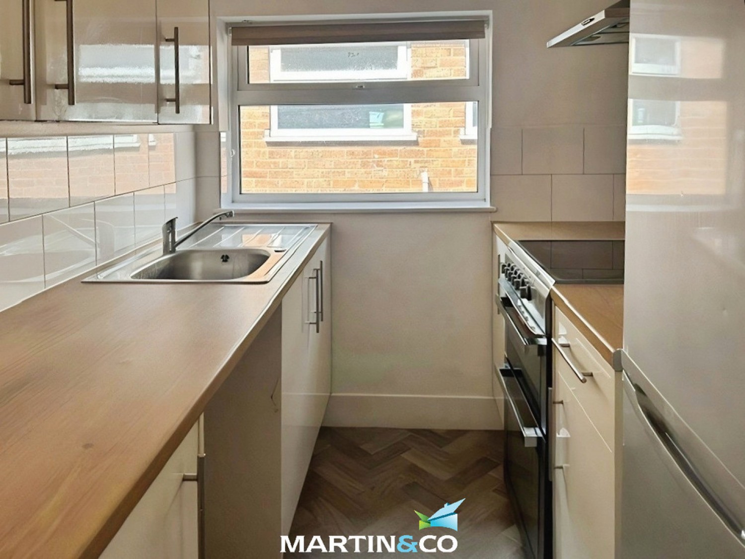 2 bedroom Flat for Letting Turves Green, Northfield