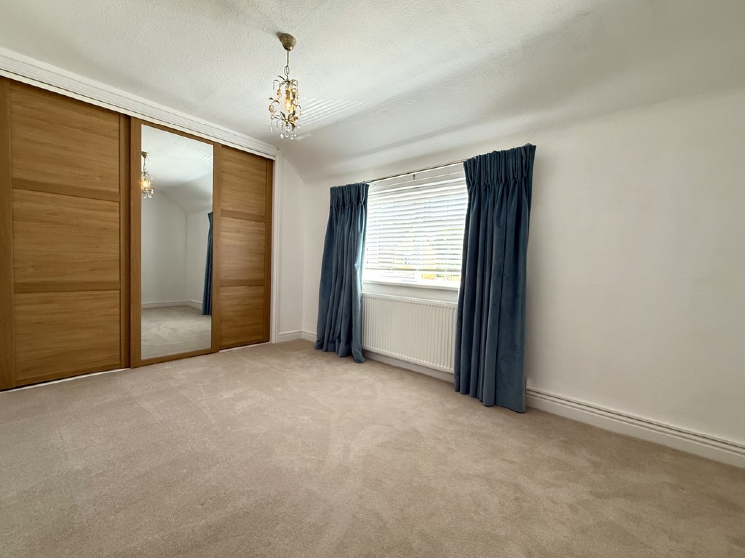 3 bedroom House for Sale Meadow Road, Henley-in-Arden