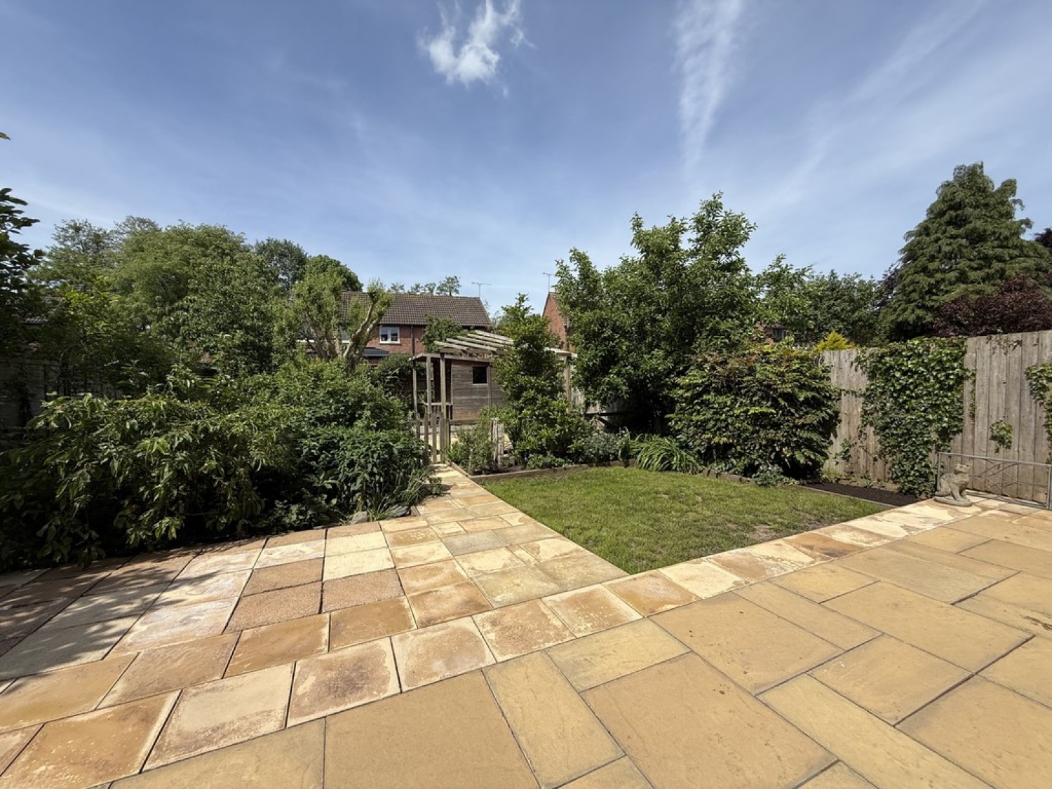 3 bedroom House for Sale Meadow Road, Henley-in-Arden