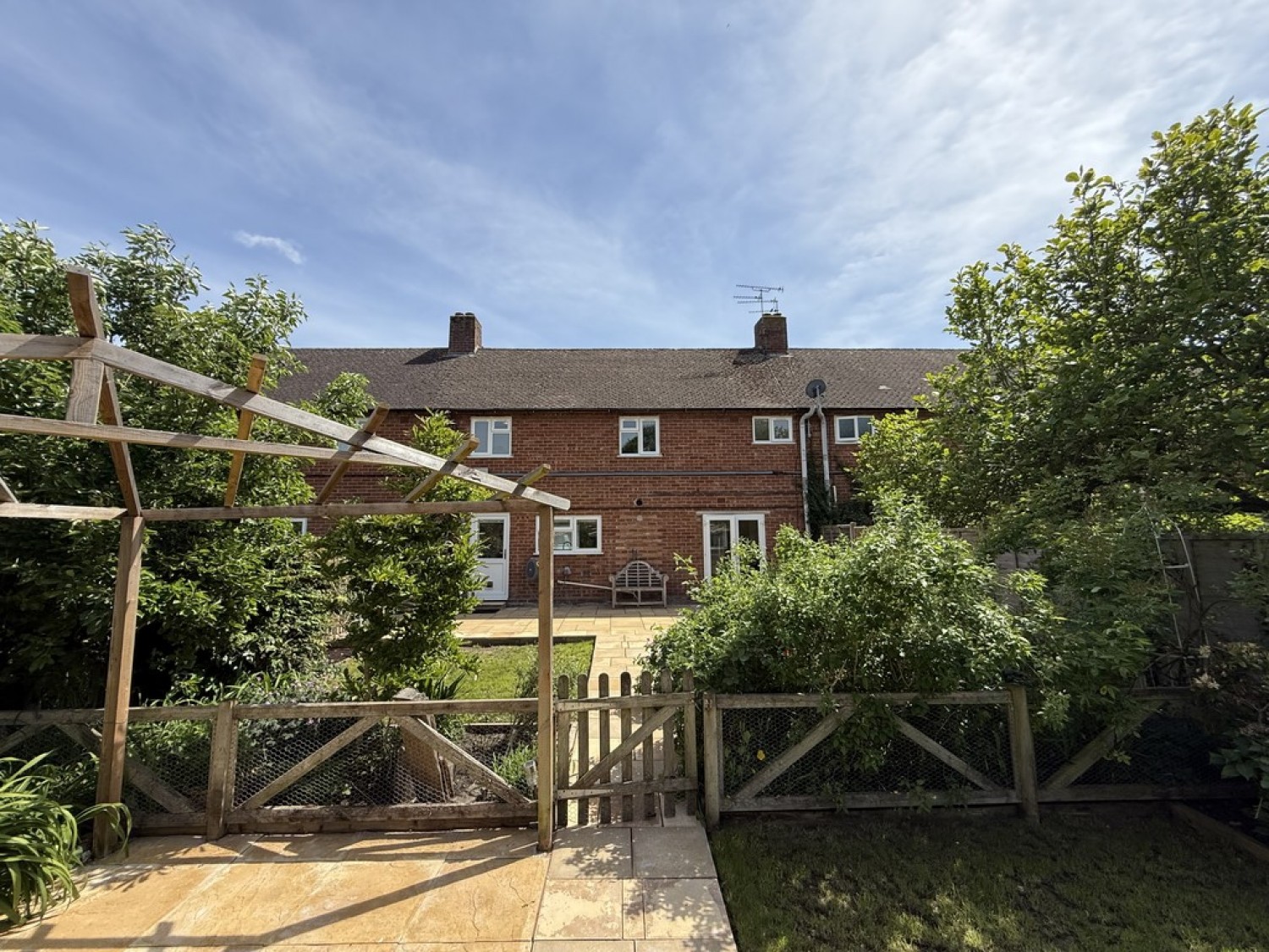 3 bedroom House for Sale Meadow Road, Henley-in-Arden