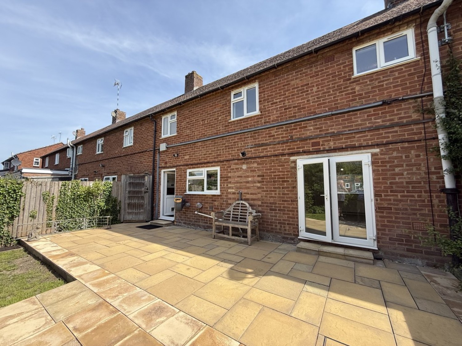 3 bedroom House for Sale Meadow Road, Henley-in-Arden
