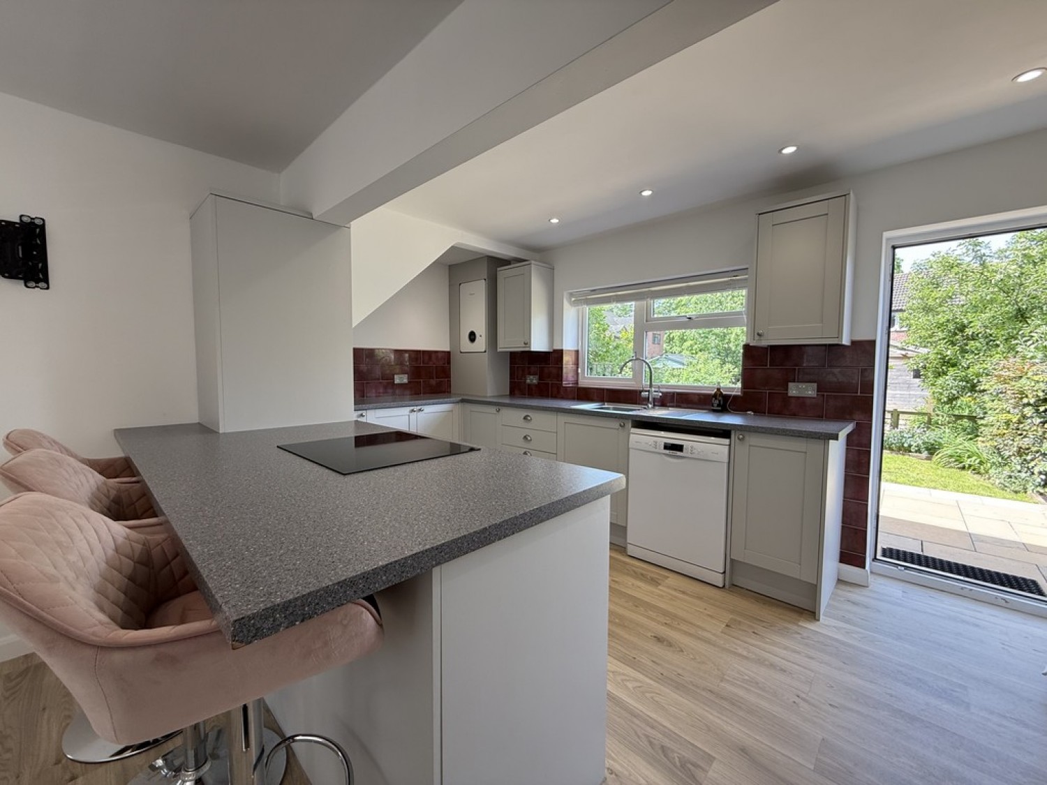 3 bedroom House for Sale Meadow Road, Henley-in-Arden