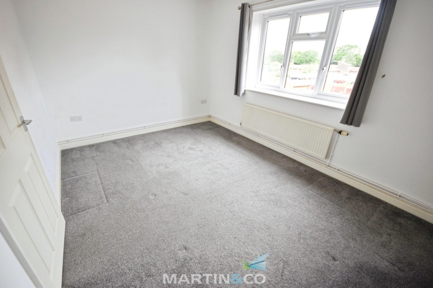 1 bedroom Flat for Sale Ludworth Avenue, Marston Green, Birmingham