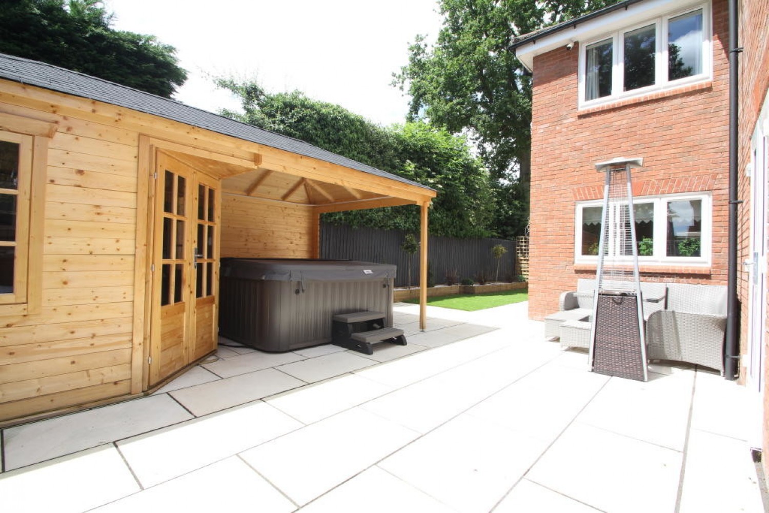 5 bedroom House for Sale Arden Close, Balsall Common