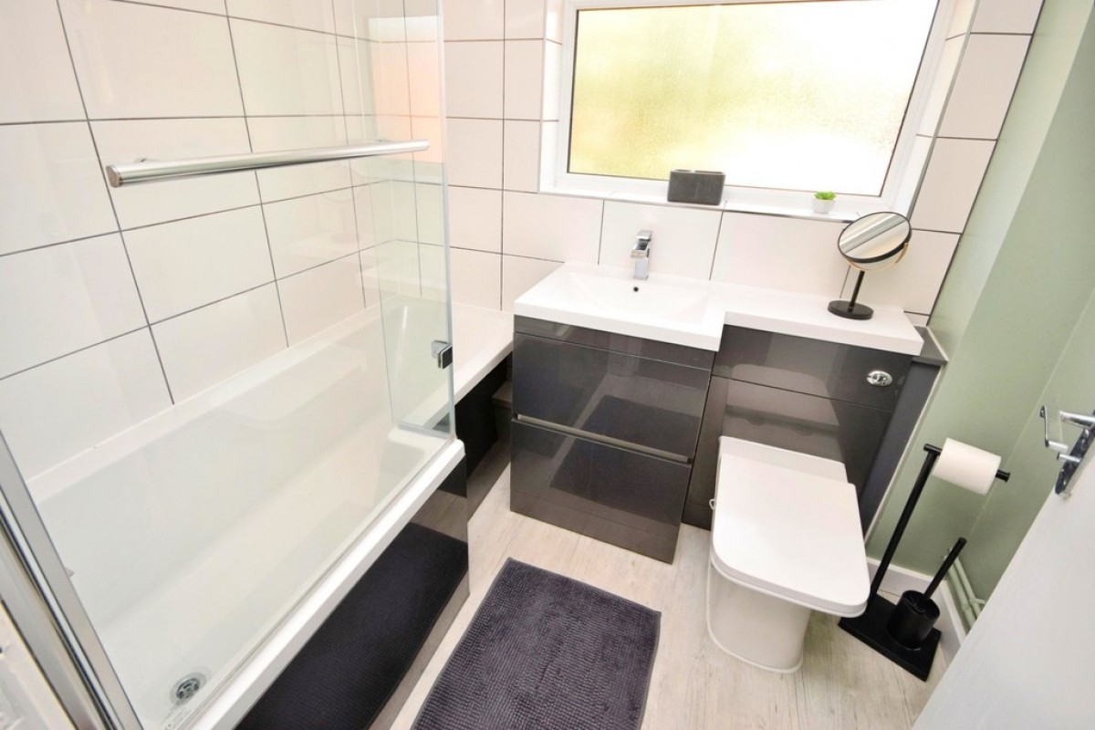 Rainsbrook Drive, Shirley
