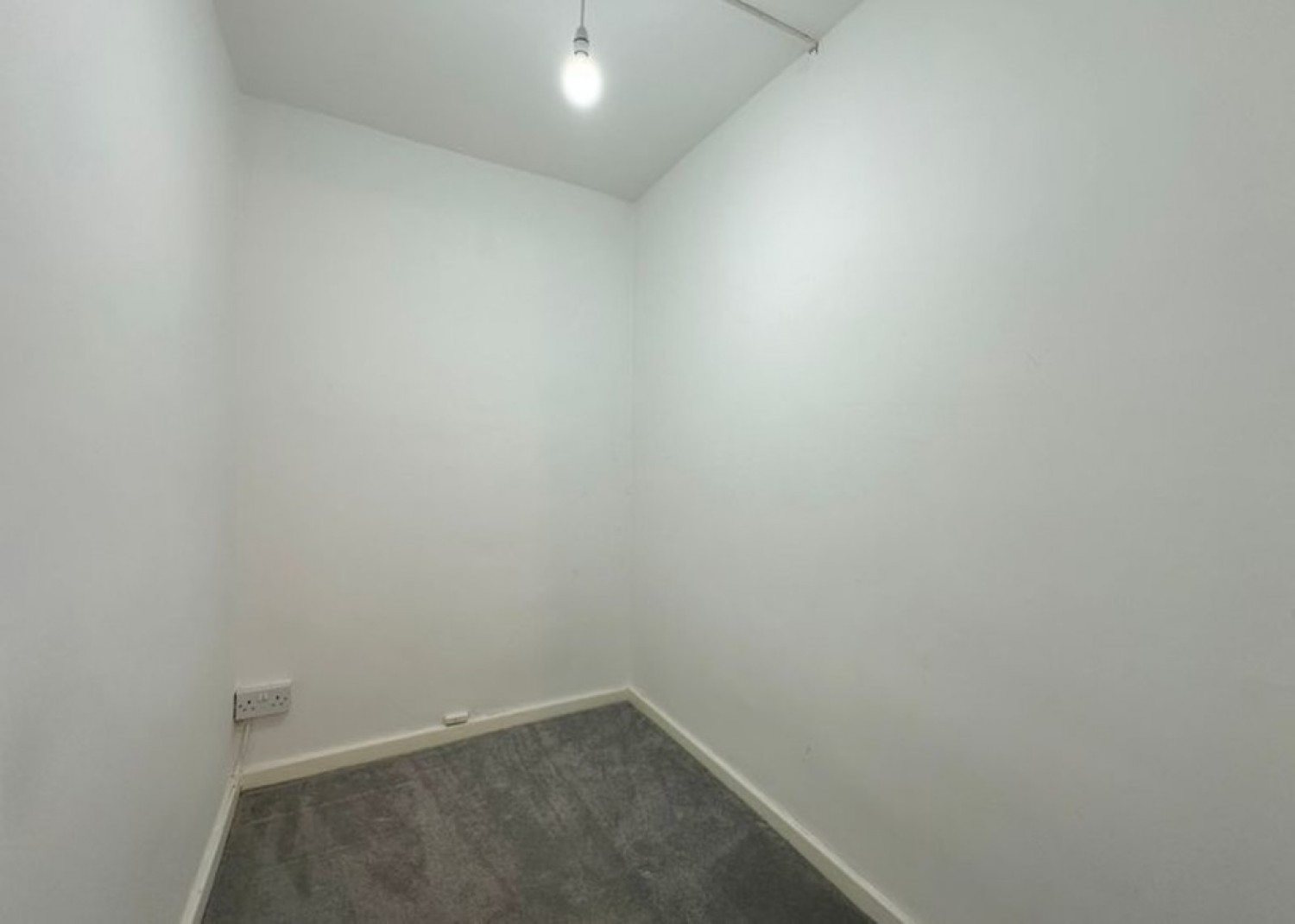 2 bedroom Flat for Sale Wolston Close, Shirley, Solihull