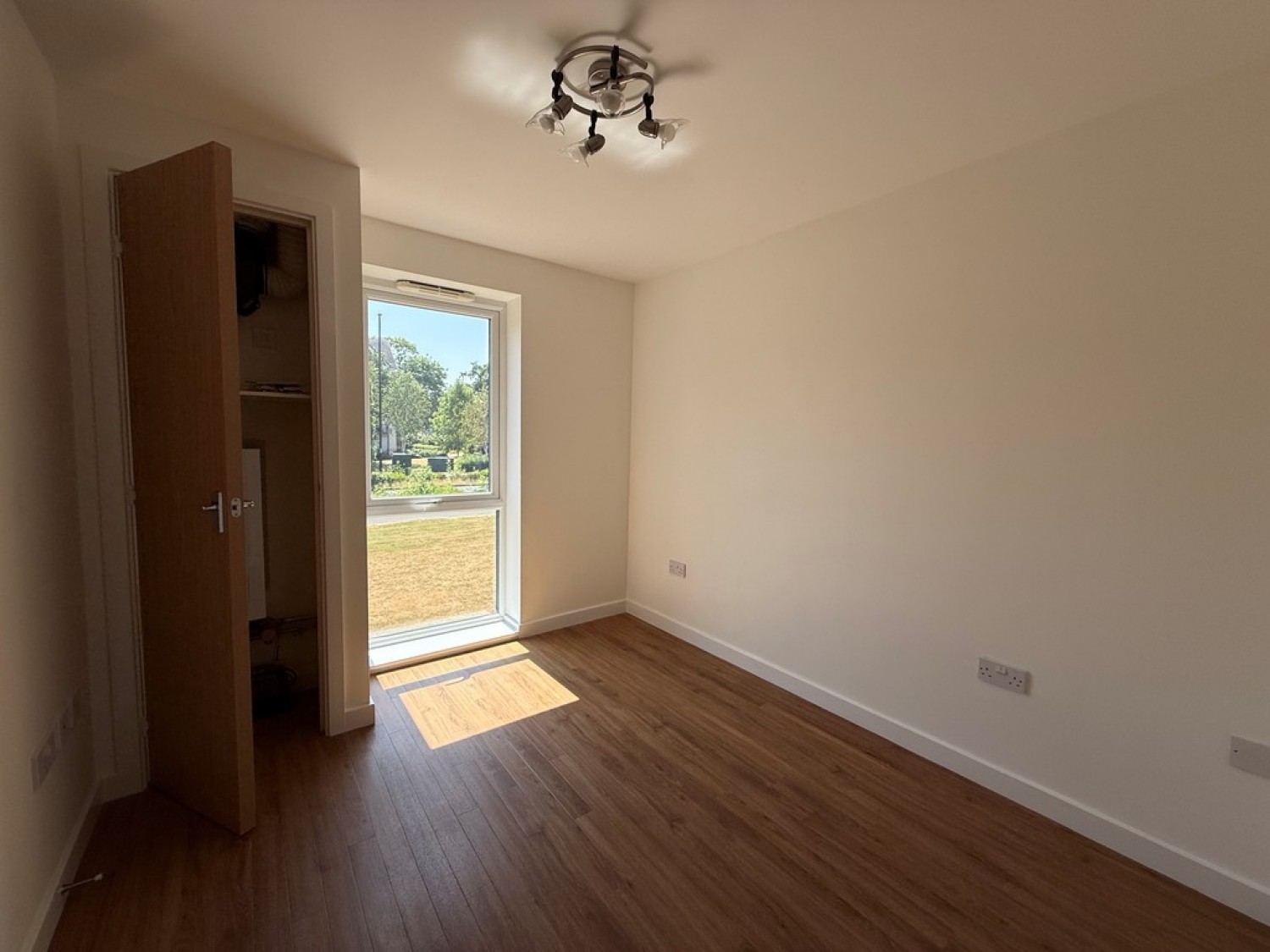2 bedroom Flat for Sale Monticello Way, Bannerbrook Park,Tile Hill