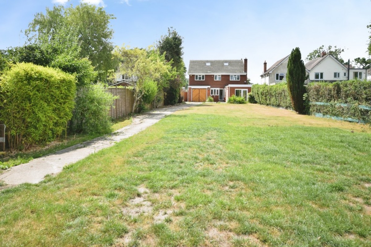 Norton Lane, Earlswood