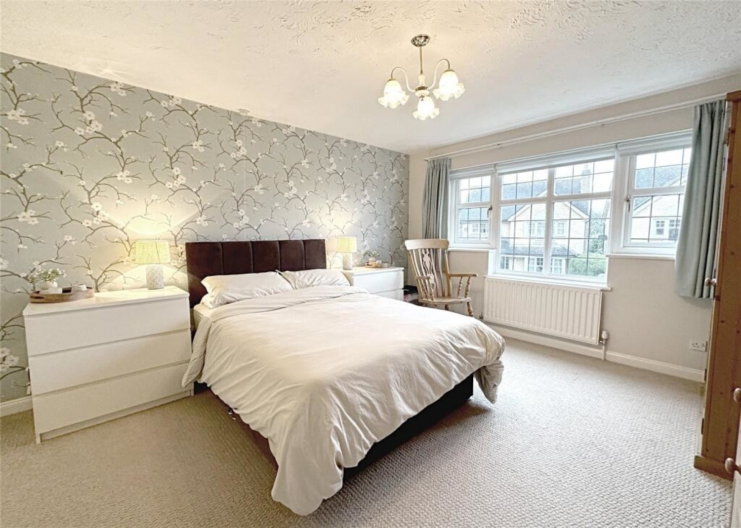 4 bedroom House for Sale Chapel Drive, Balsall Common