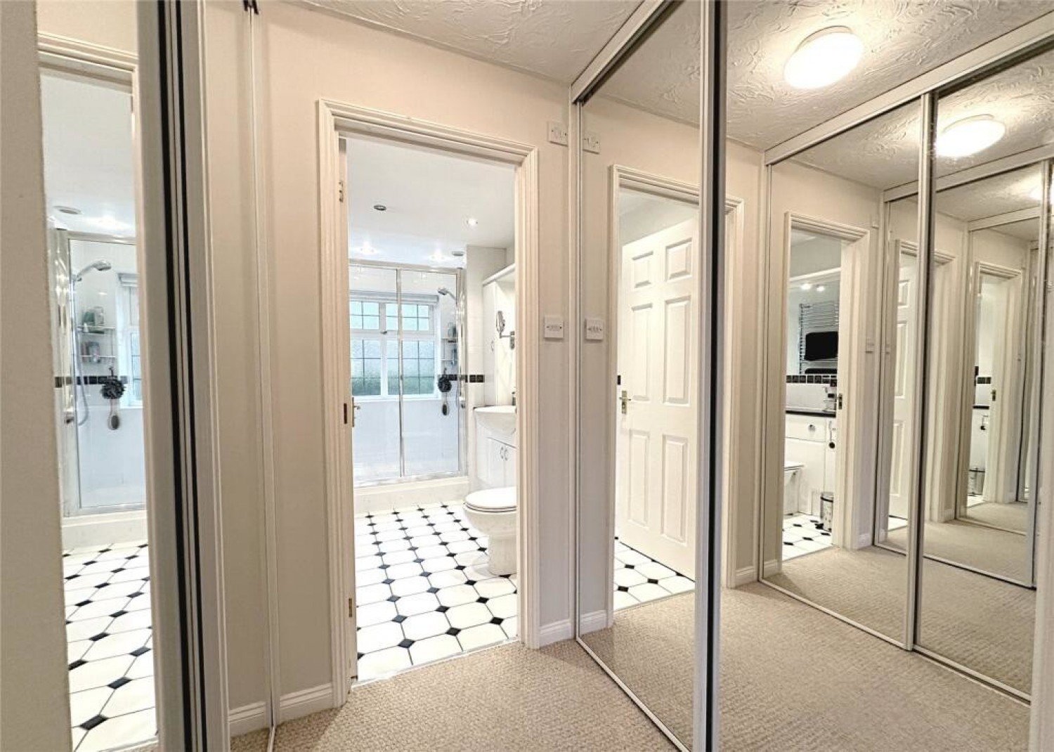4 bedroom House for Sale Chapel Drive, Balsall Common