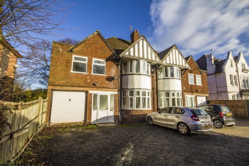 Hagley Road, Edgbaston, B17