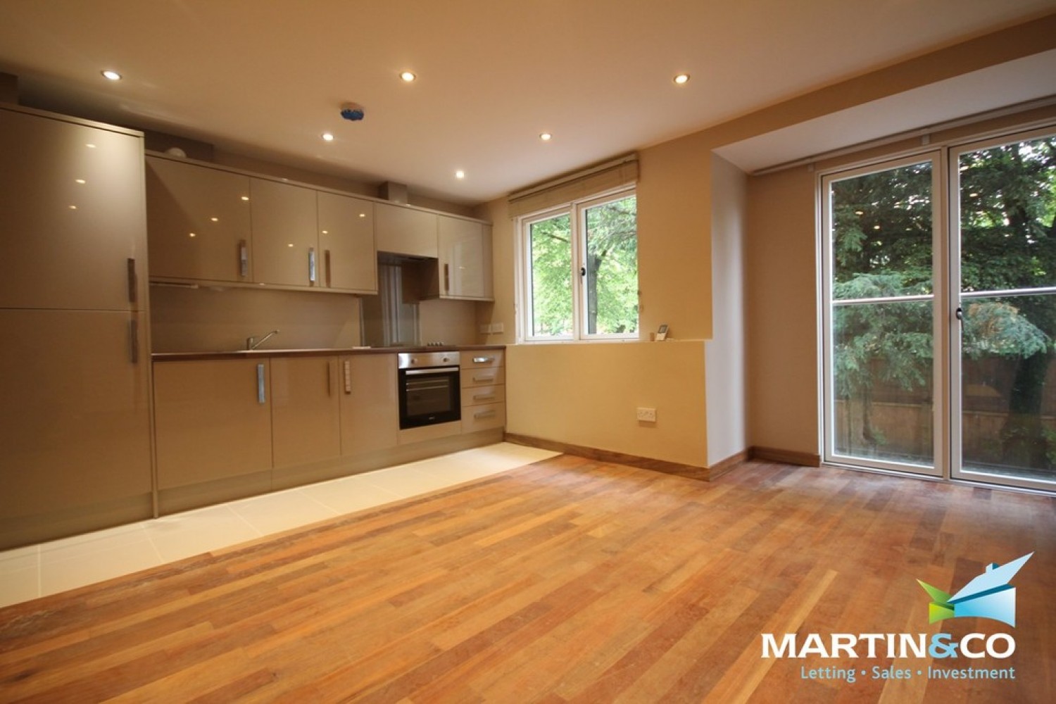 1 bedroom Flat for Letting St Augustines Court, St Augustines Road, Edgbaston, B16