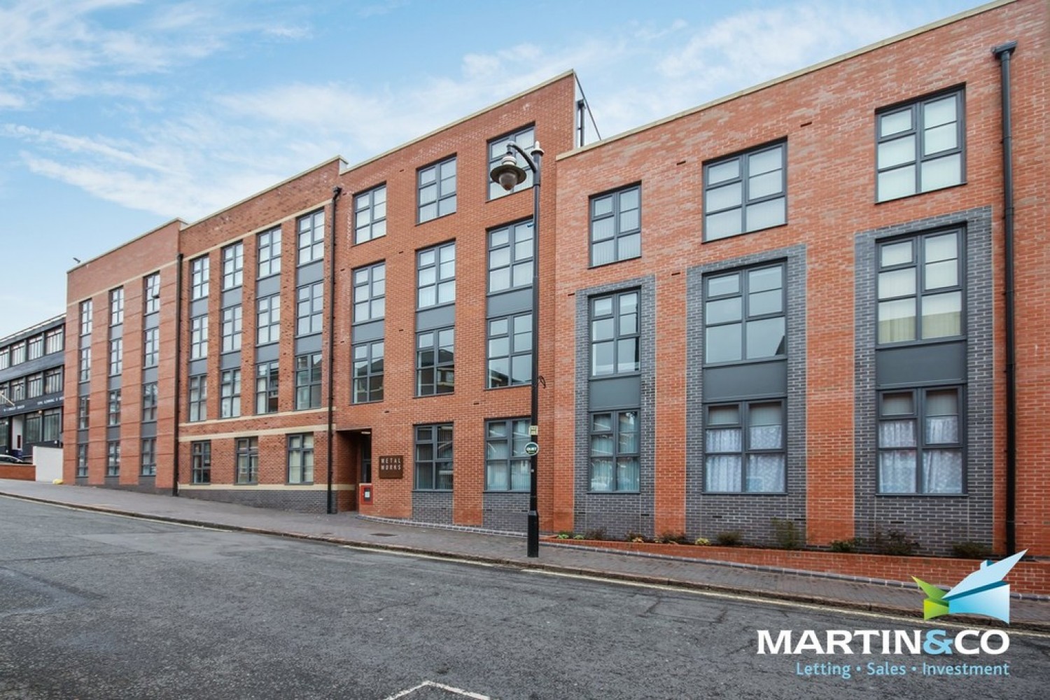 2 bedroom Flat for Letting Metalworks, Warstone Lane, Jewellery Quarter, B18