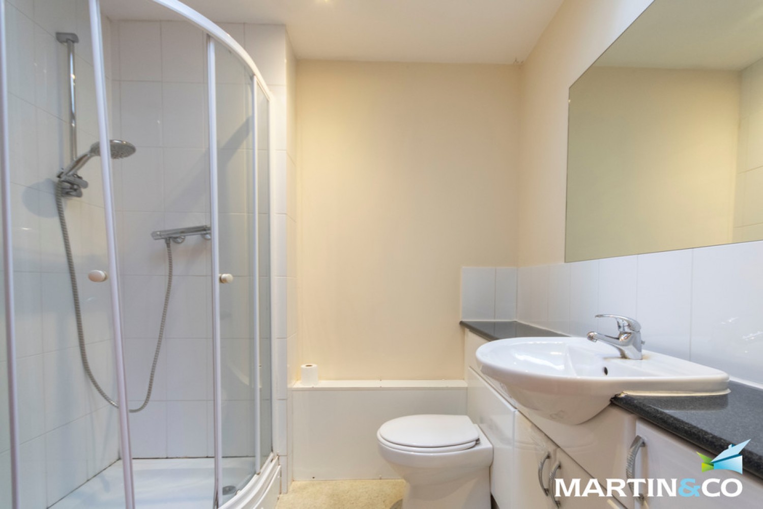 2 bedroom Flat for Letting Anderson Court, Anderson Road, Bearwood, B66