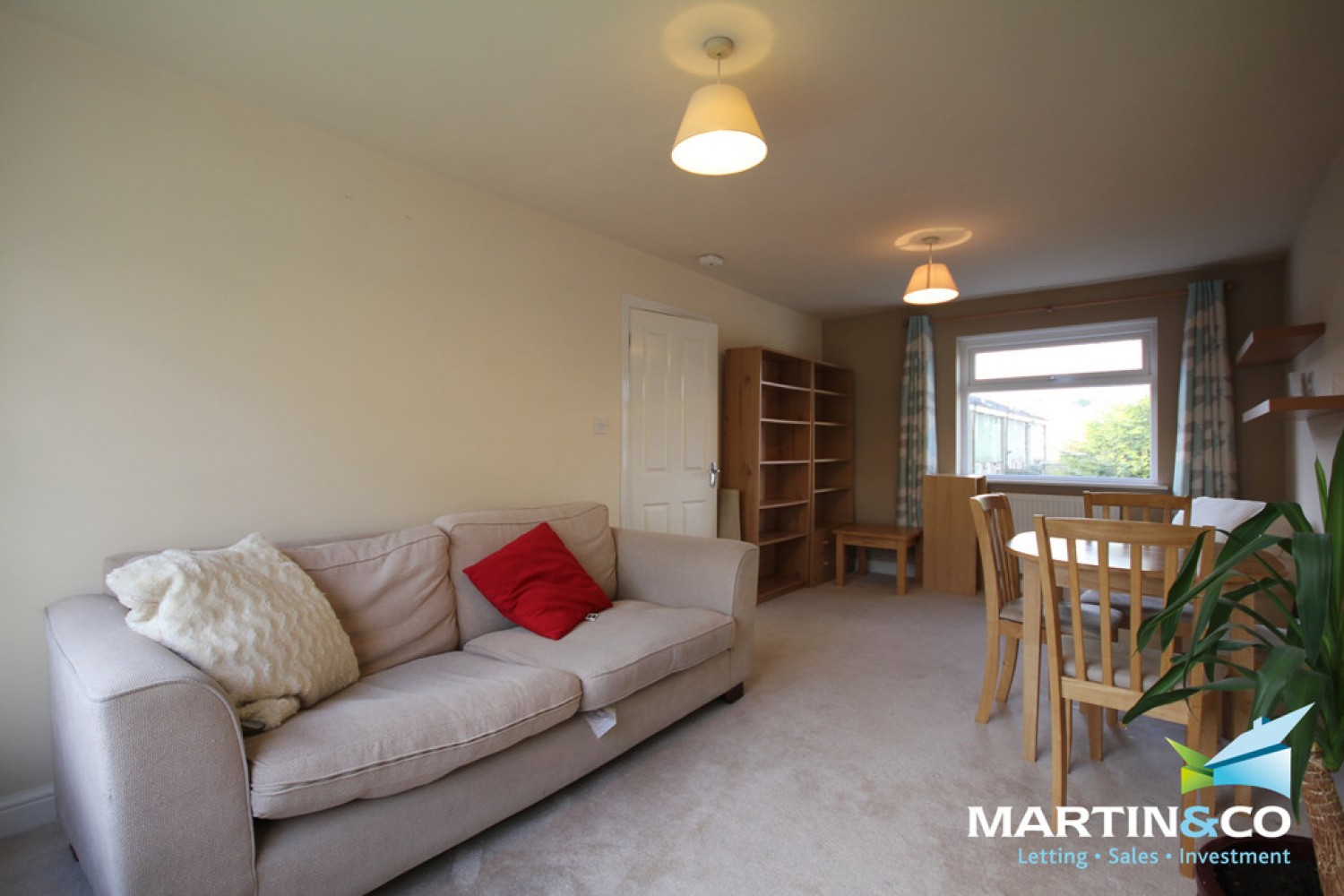 2 bedroom Flat for Letting Leahurst Crescent, Harborne, B17