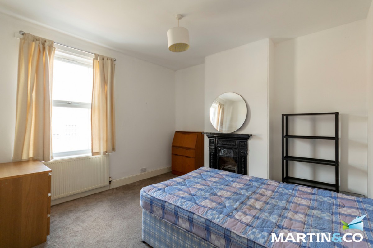 Station Road, Harborne, B17