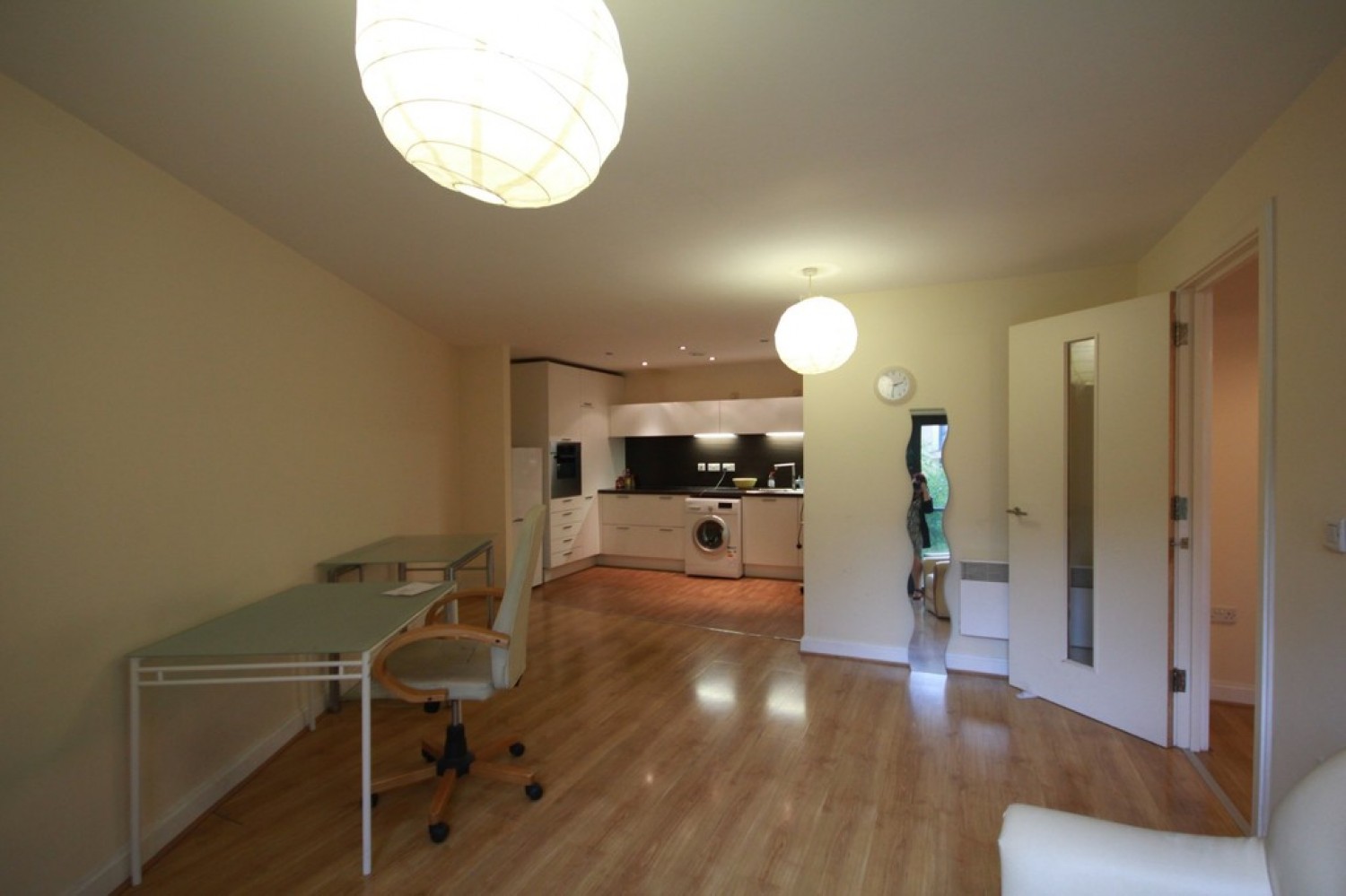 2 bedroom Flat for Letting Southside, St Johns Walk, Birmingham, B5