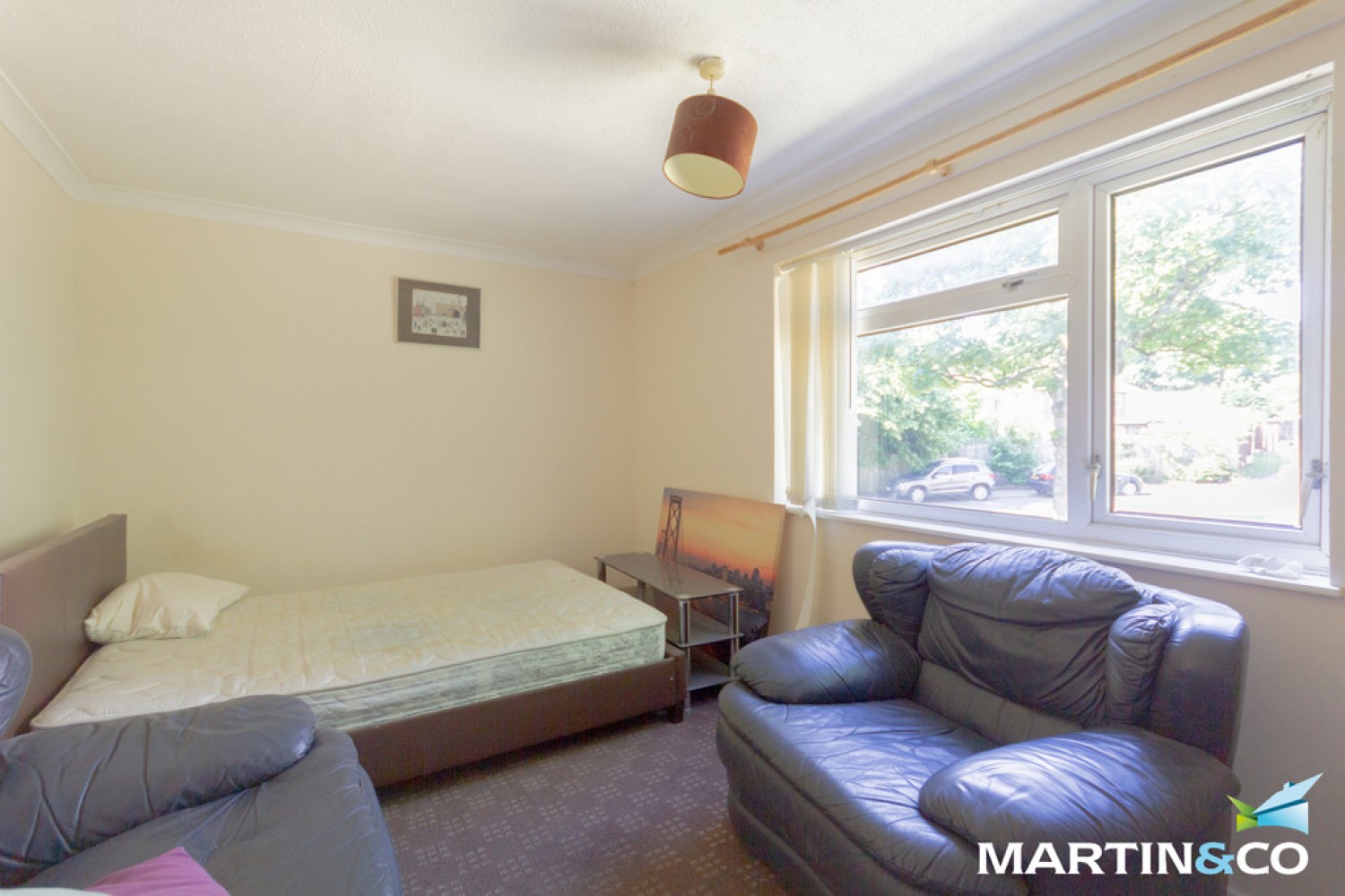 Leahurst Crescent, Harborne, B17