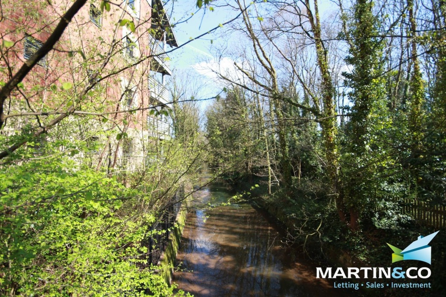 2 bedroom Flat for Letting Bournbrook Court, Bristol Road, Edgbaston, B5