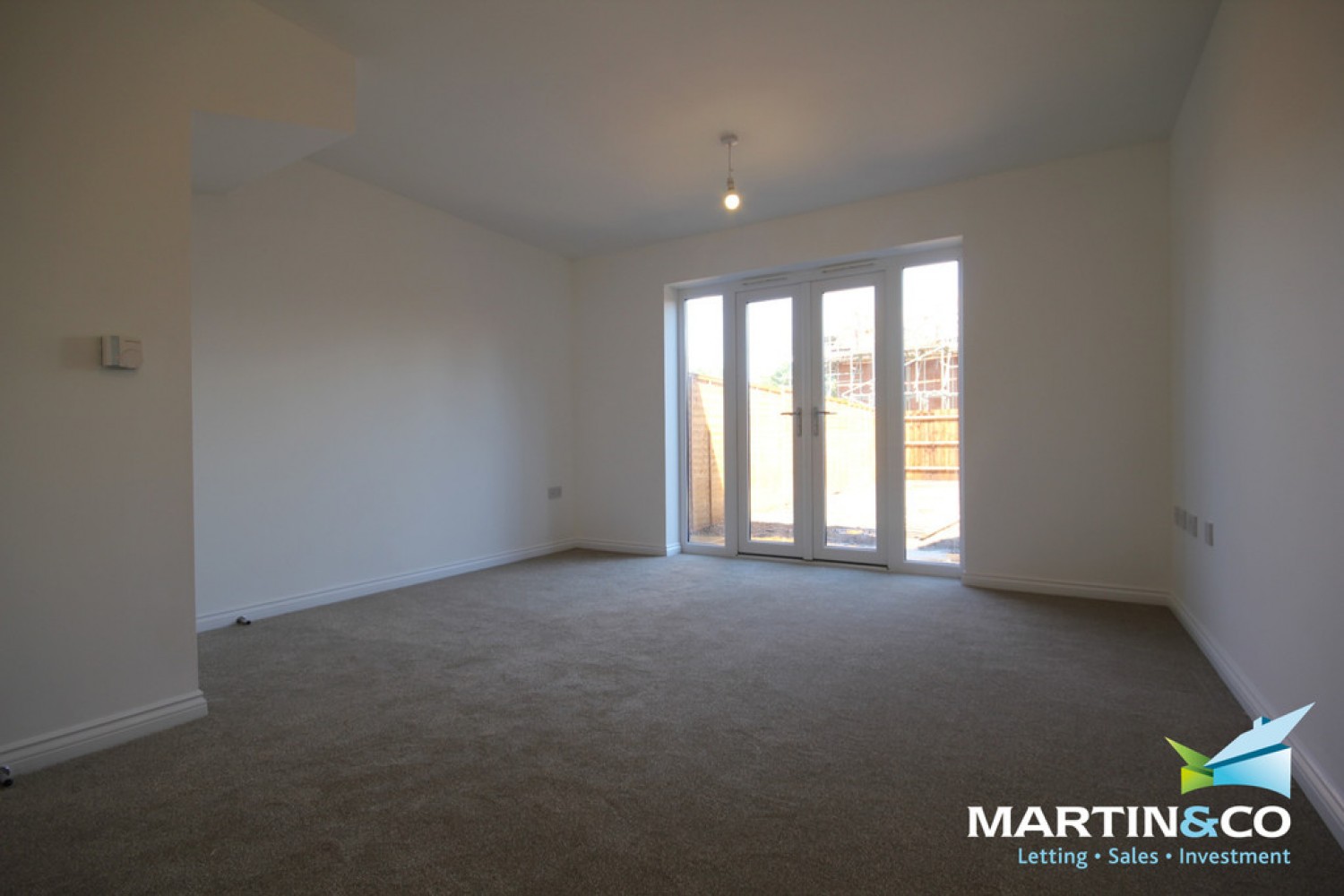 2 bedroom House for Letting John Guest Close, Smethwick, B66