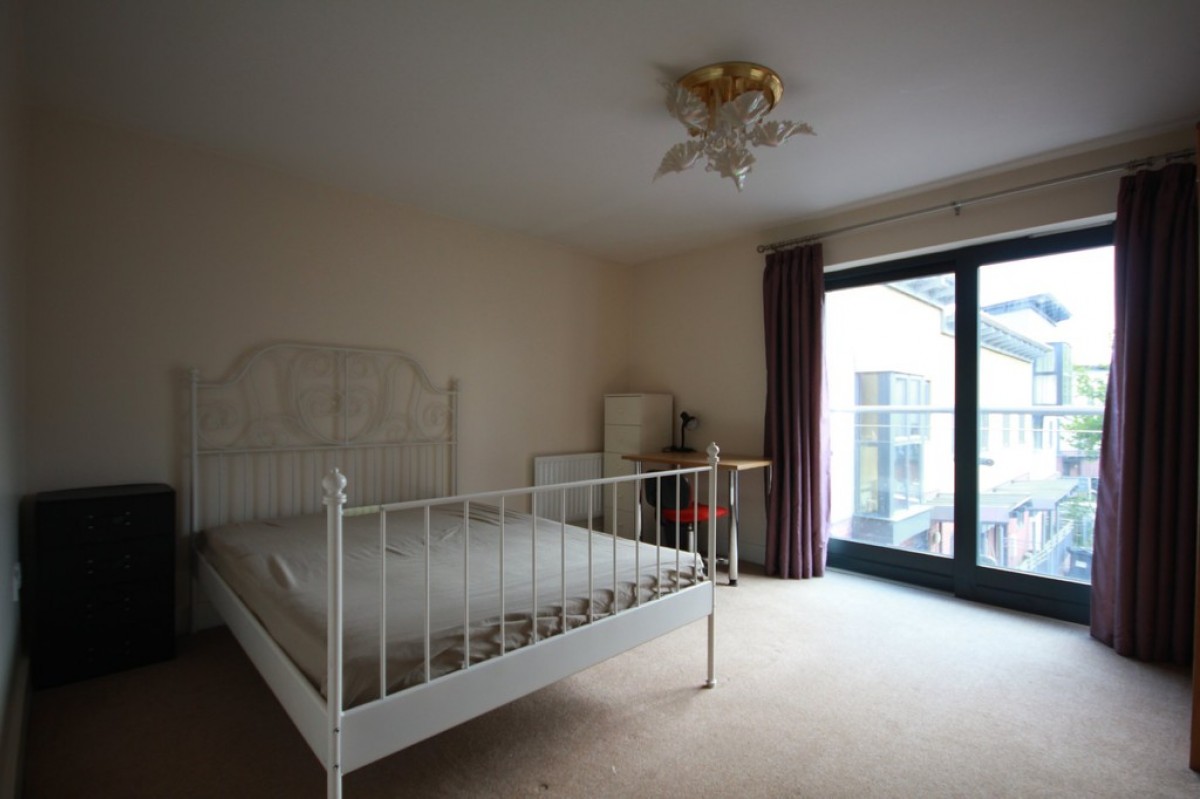 Midford Grove, Park Central, B15