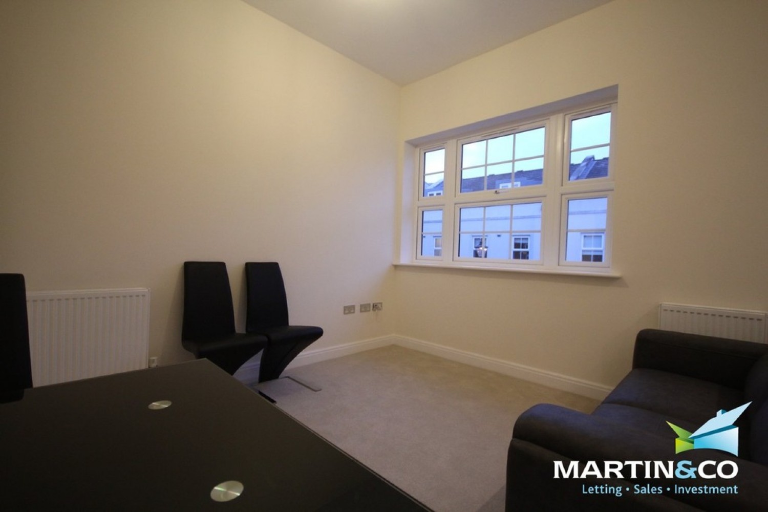 1 bedroom Flat for Letting Heligan House, Main Street, Dickens Heath, B90