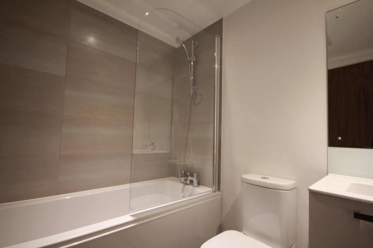 1 bedroom Flat for Letting Fabrick Square, Lombard Street, Digbeth, B12