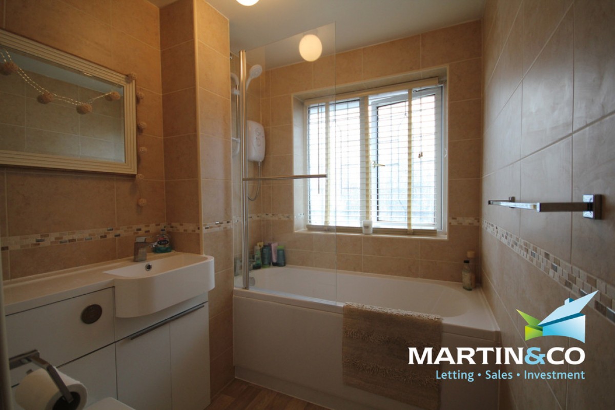 Ambleside, Bartley Green, B32