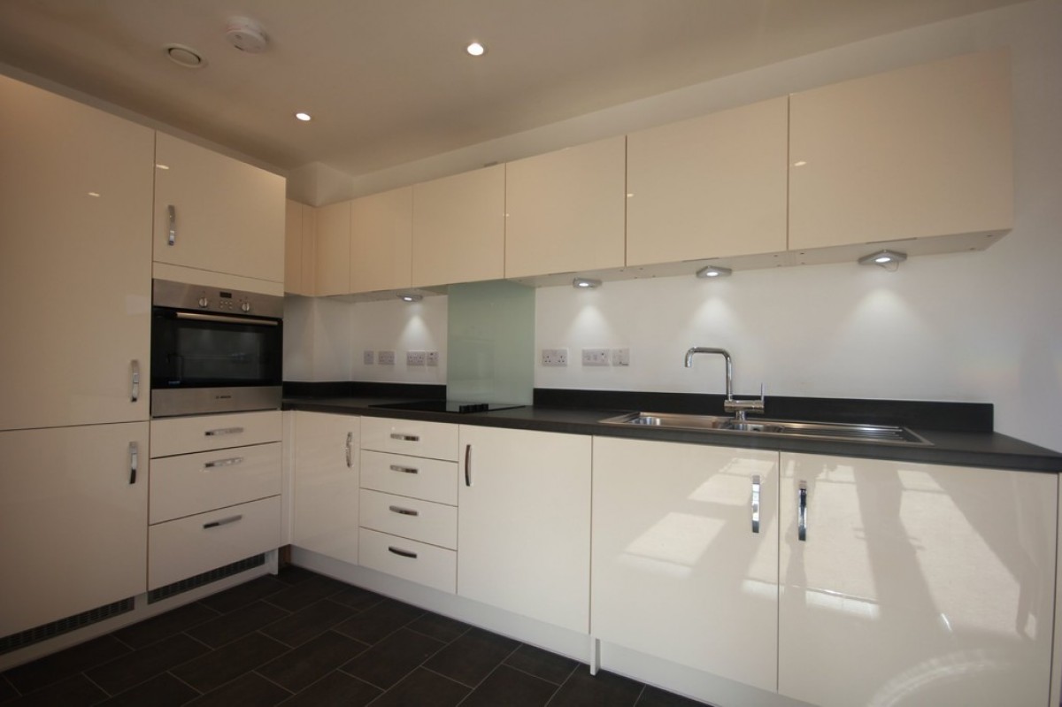 Madison Walk, Park Central, B15