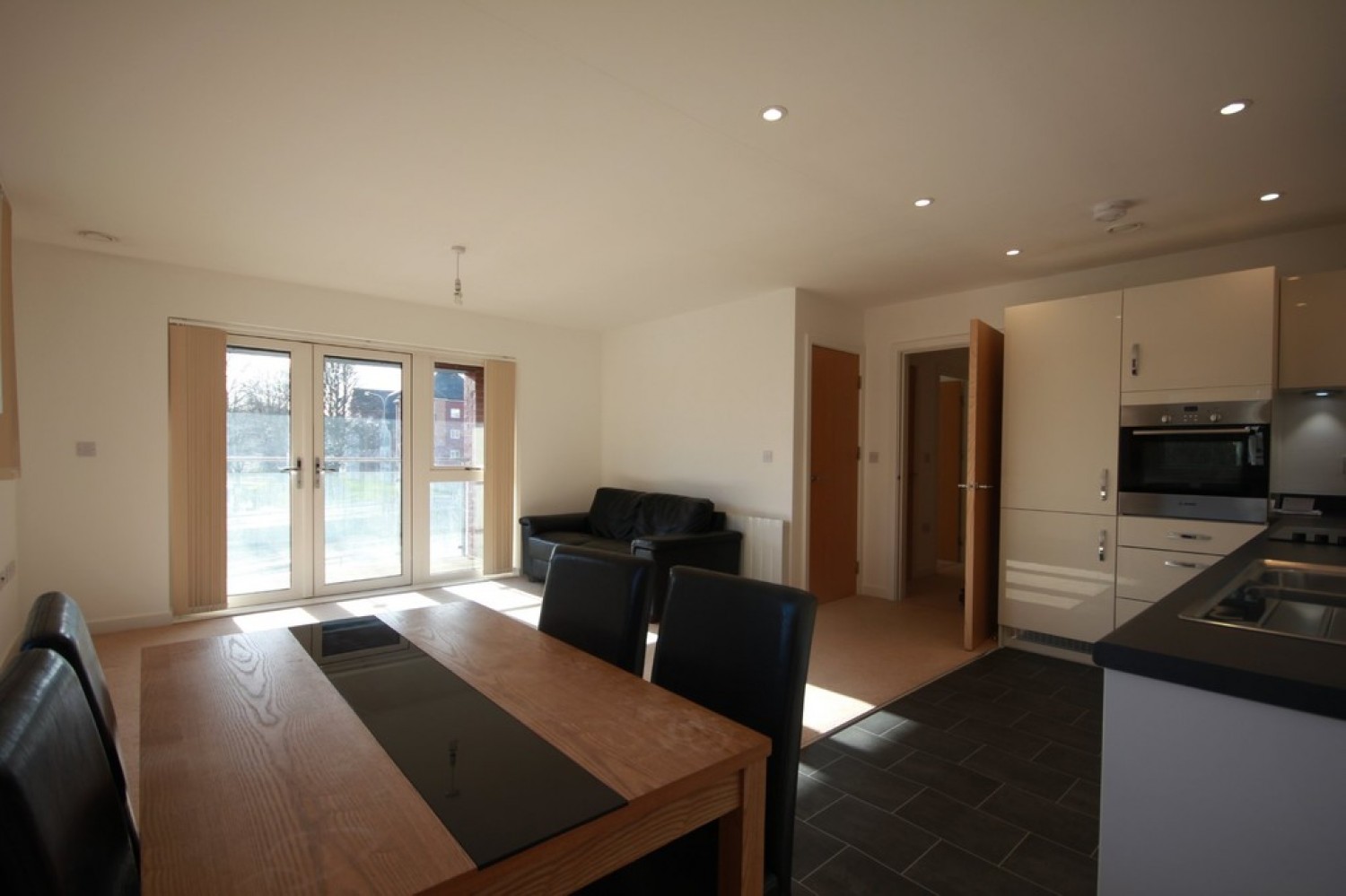 1 bedroom Flat for Letting Madison Walk, Park Central, B15