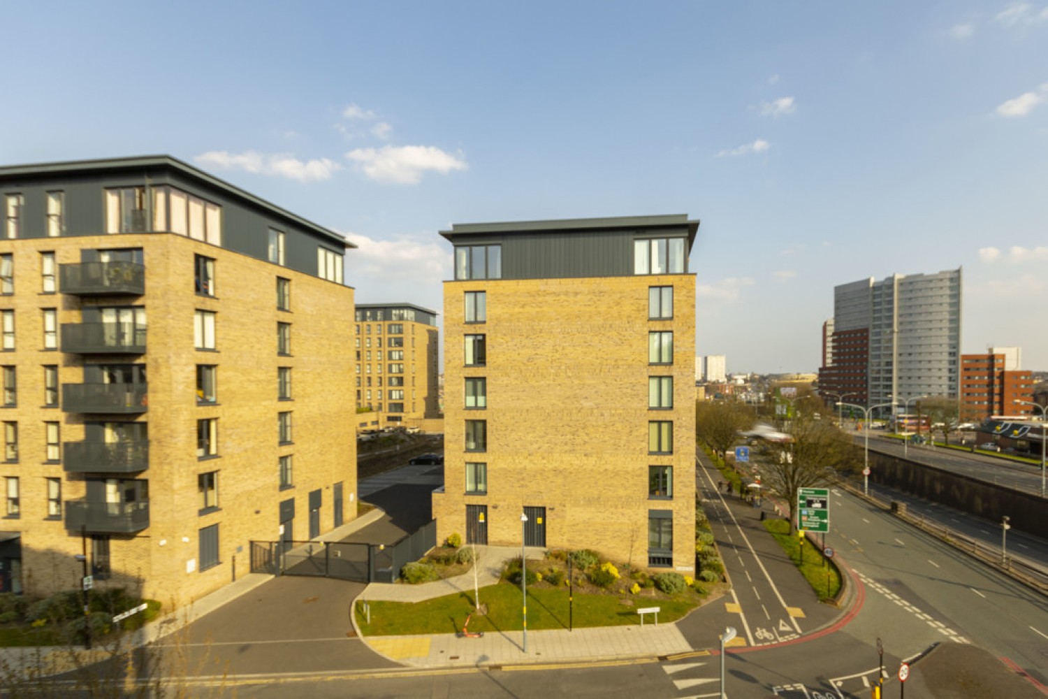 Madison Walk, Park Central, B15