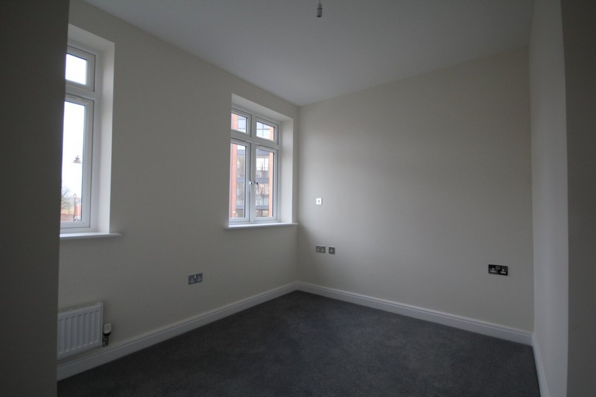 Abbotsbury Court, Rumbush Lane, Dickens Heath, Solihull, B90